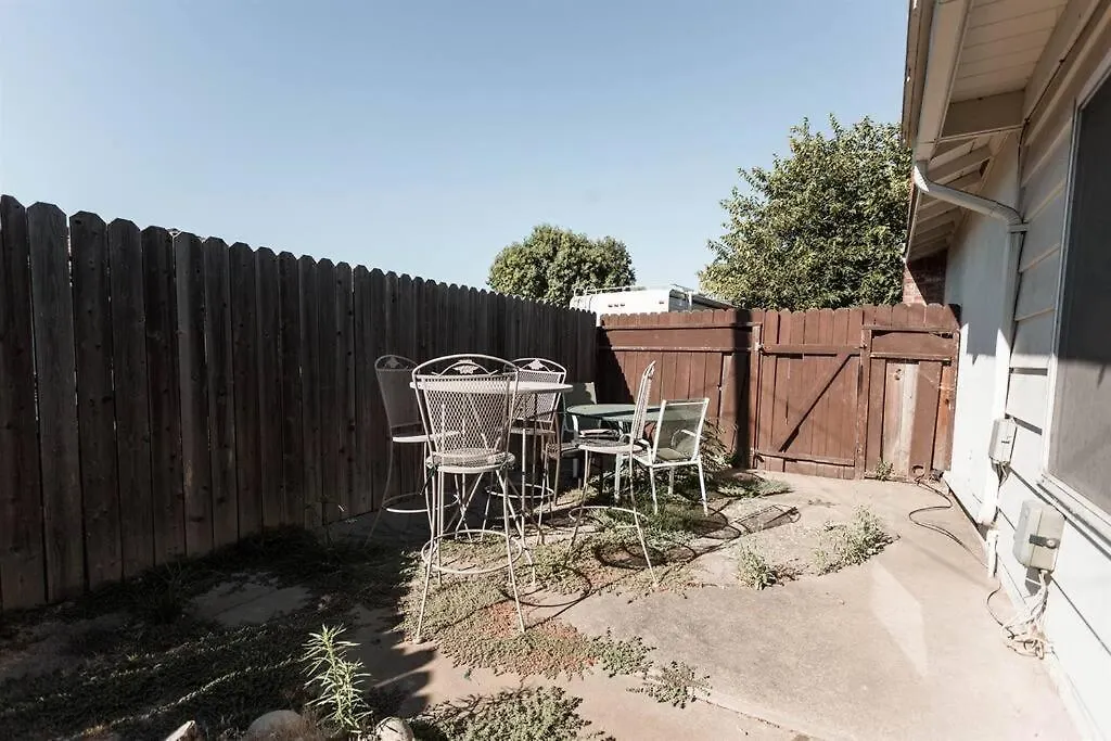 Sunhouse 1410Sqft Bbq 3Xtvs Pets W/D Backyard Apartamento Sacramento